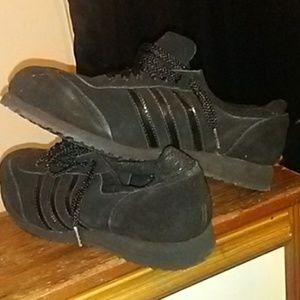 New Mens steel toed work shoes